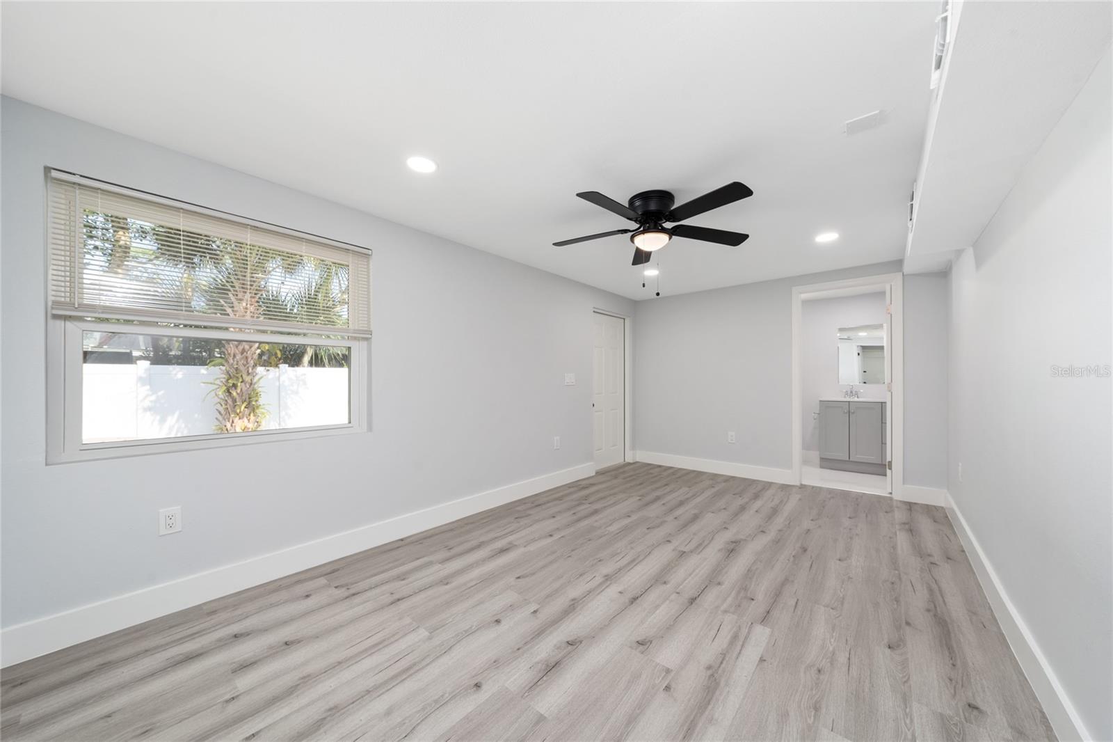 SUBURBAN HOMES - Residential