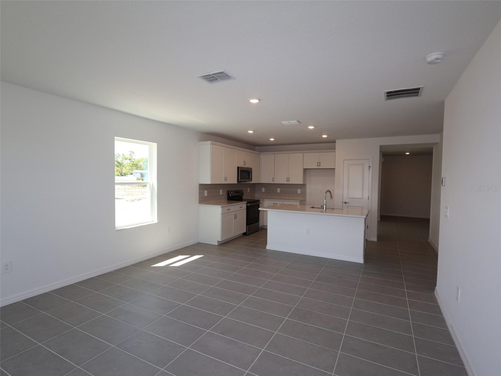 9014 OPTIMIST WAY