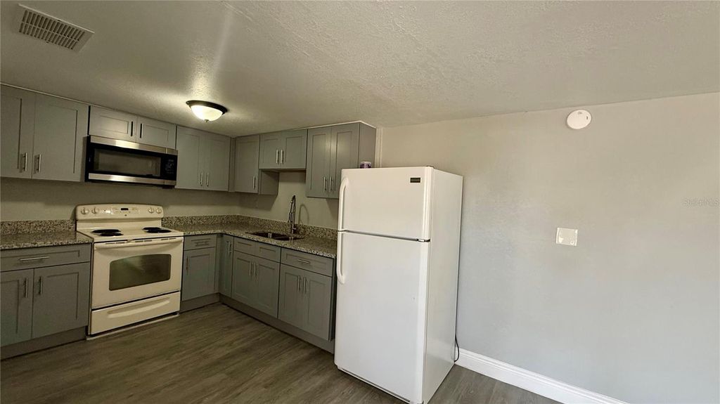 Photo of 508 Finley Avenue #B, Kissimmee, FL 34741 (MLS # S5144124)