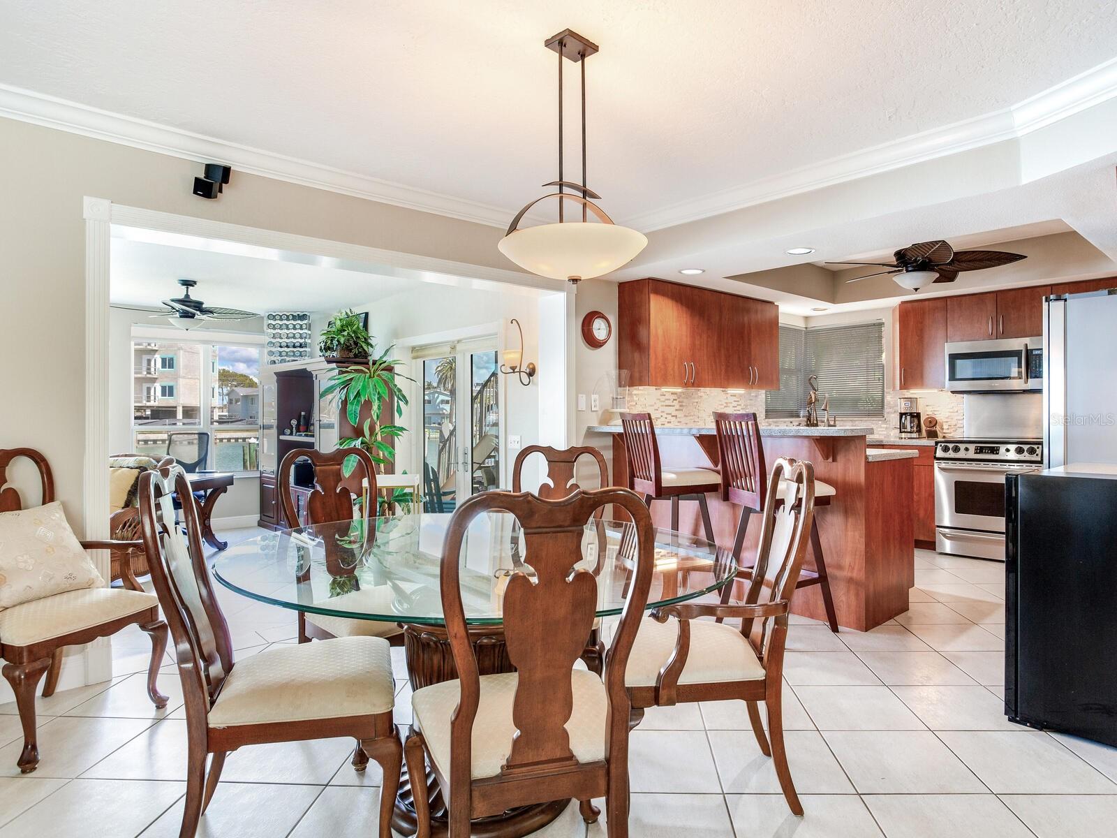 210 DOLPHIN POINT CONDO - Residential