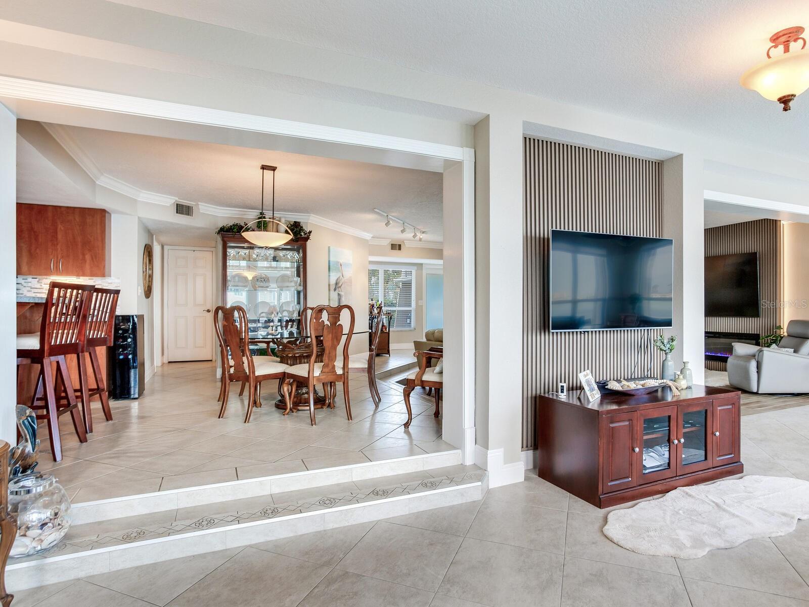 210 DOLPHIN POINT CONDO - Residential