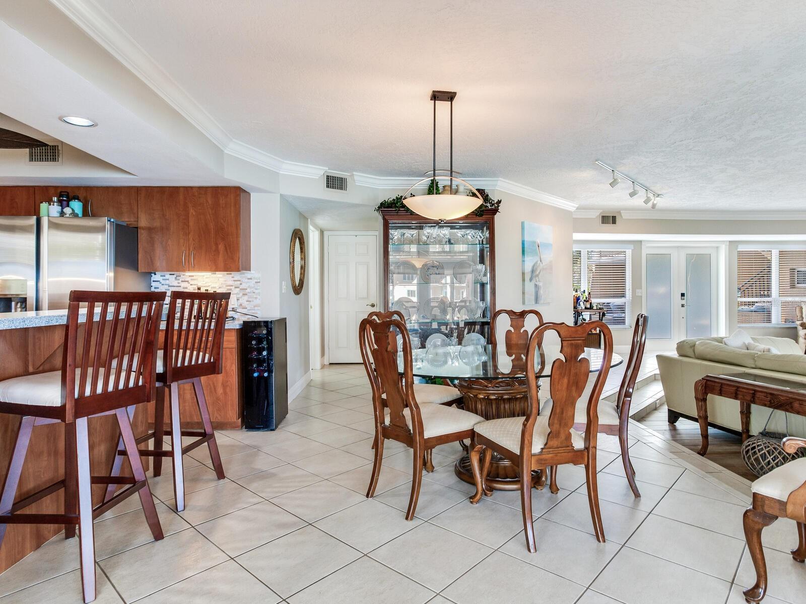 210 DOLPHIN POINT CONDO - Residential