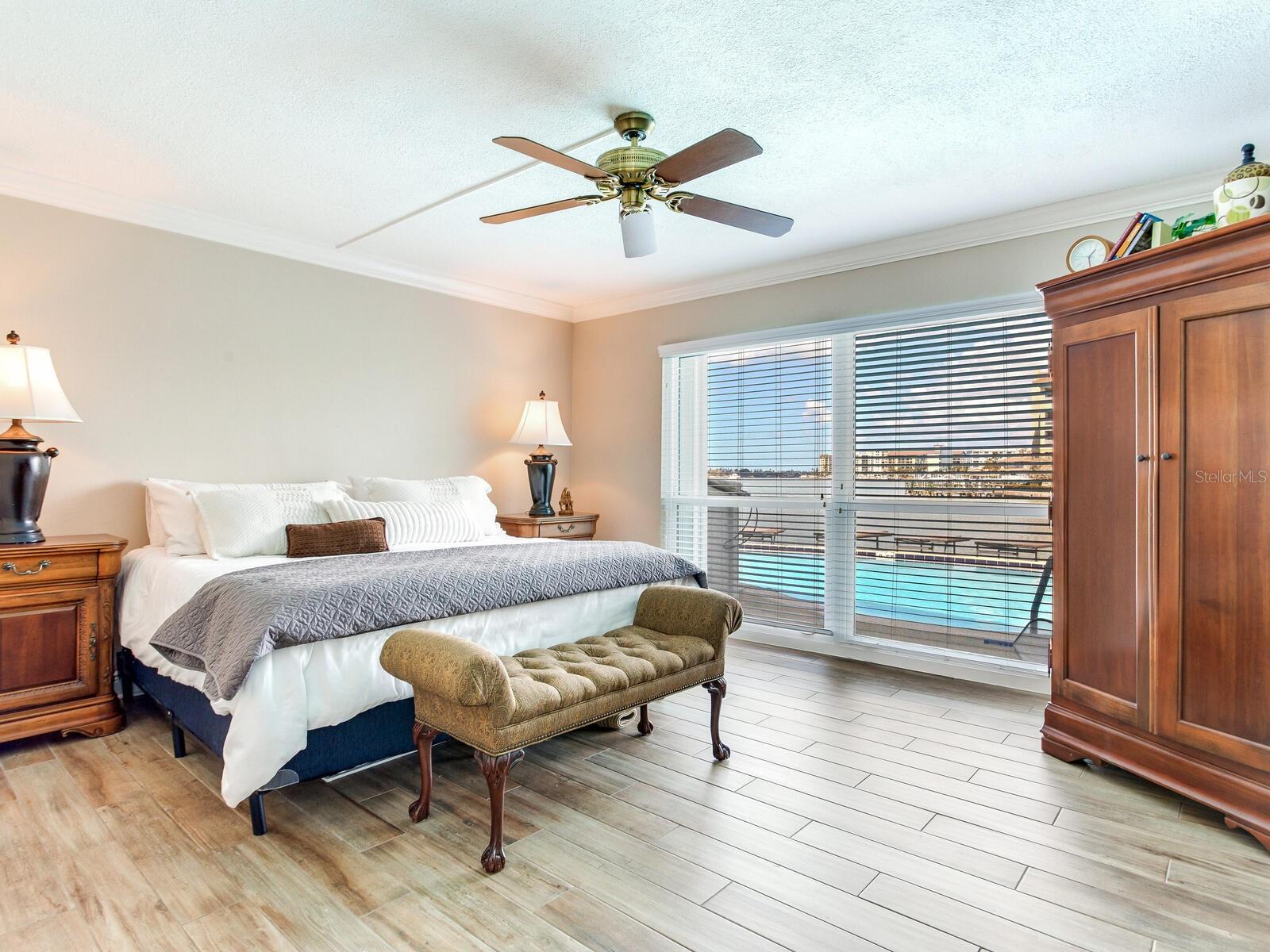 210 DOLPHIN POINT CONDO - Residential