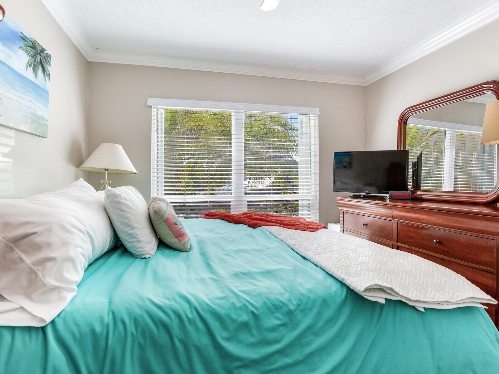 210 DOLPHIN POINT CONDO - Residential