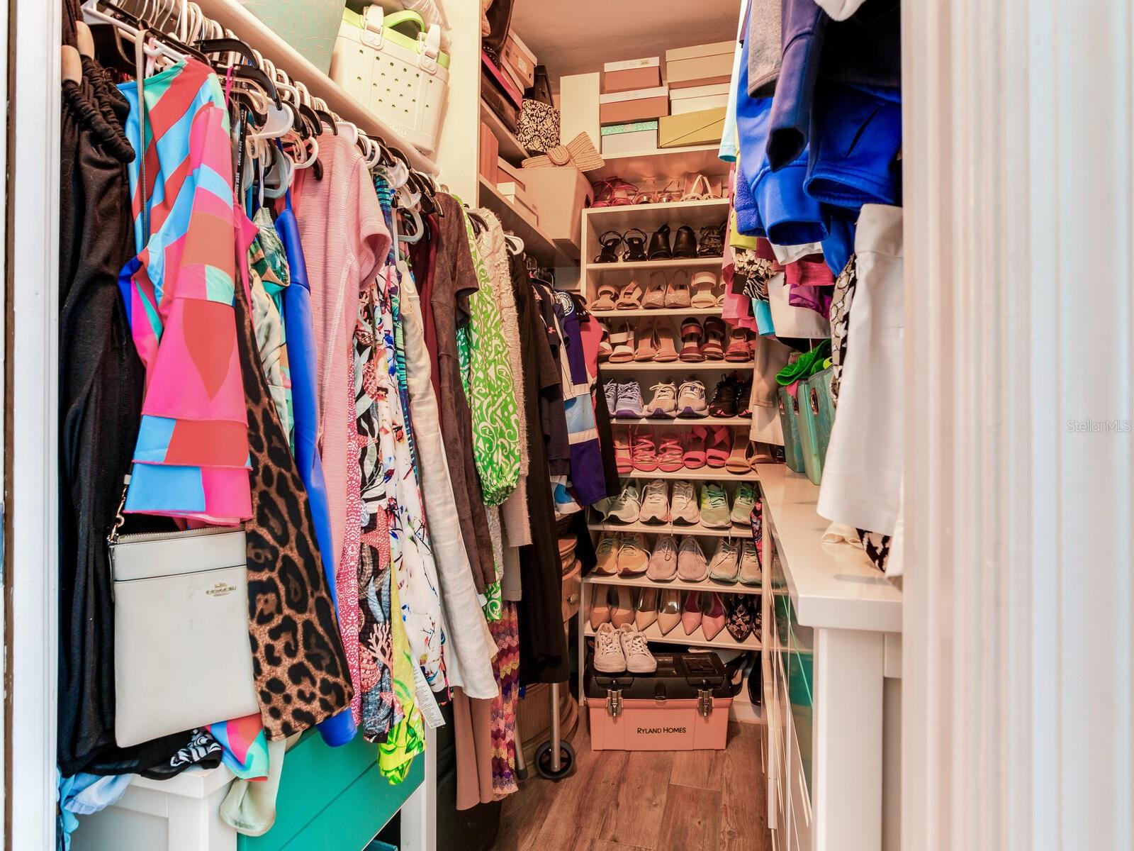 210 DOLPHIN POINT CONDO - Residential