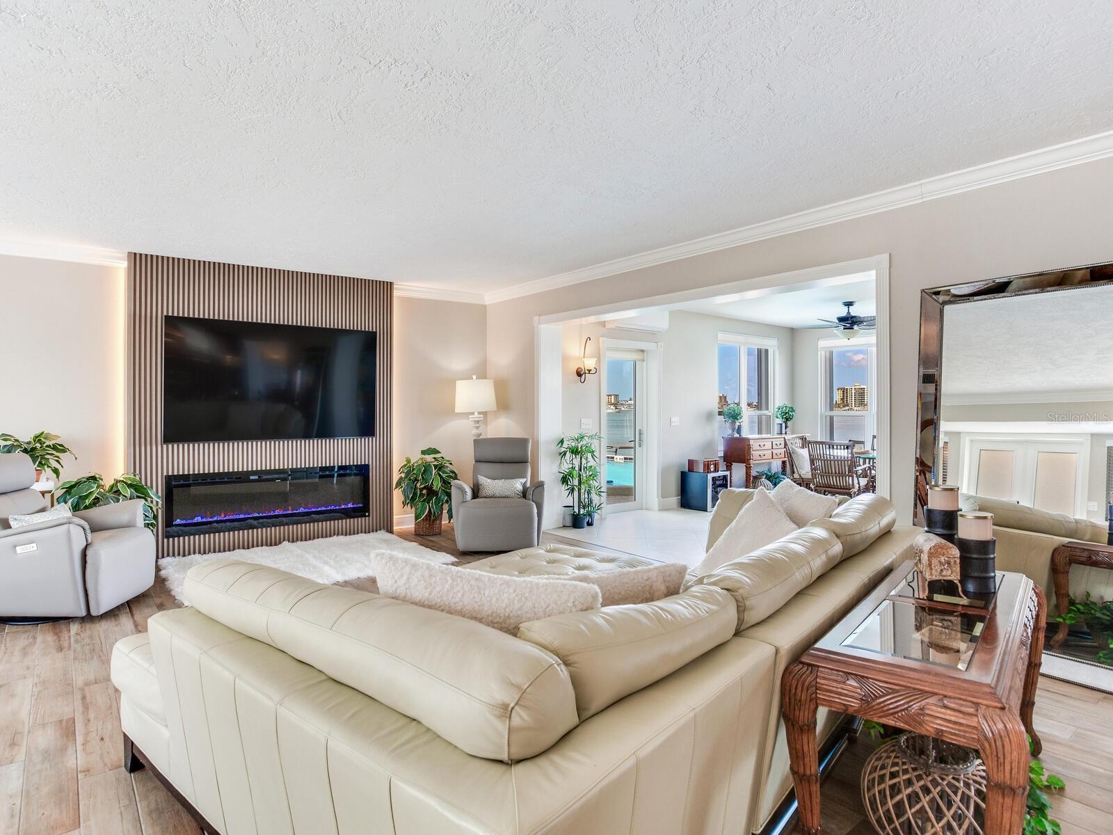 210 DOLPHIN POINT CONDO - Residential