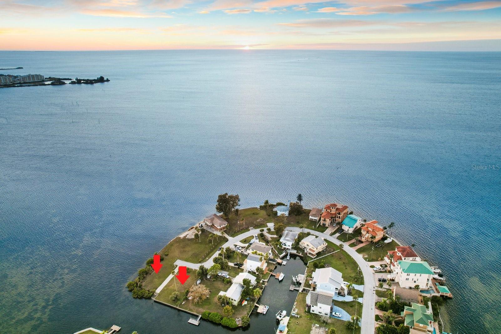 DRIFTWOOD ISLES SUB - Land