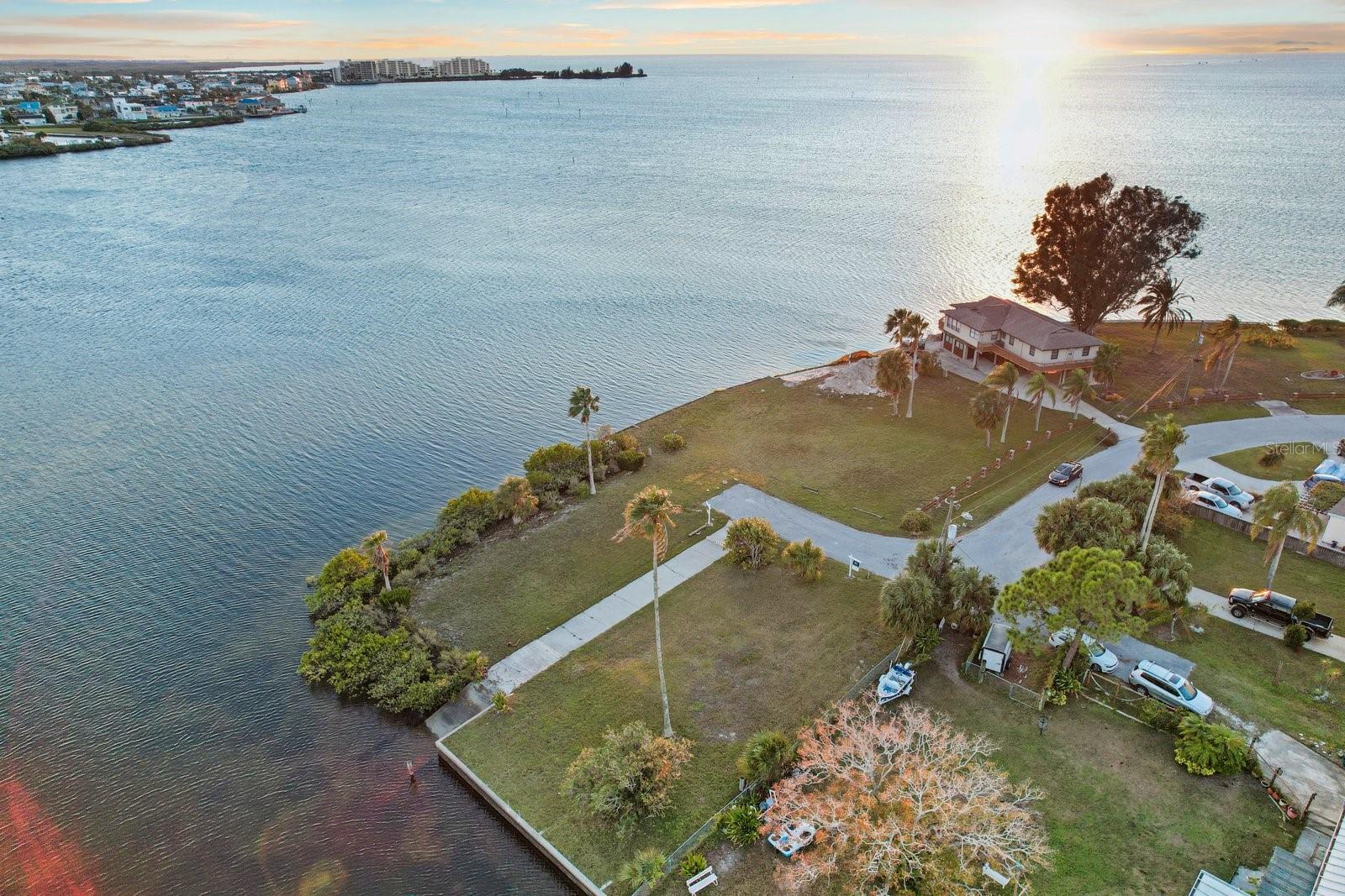 DRIFTWOOD ISLES SUB - Land