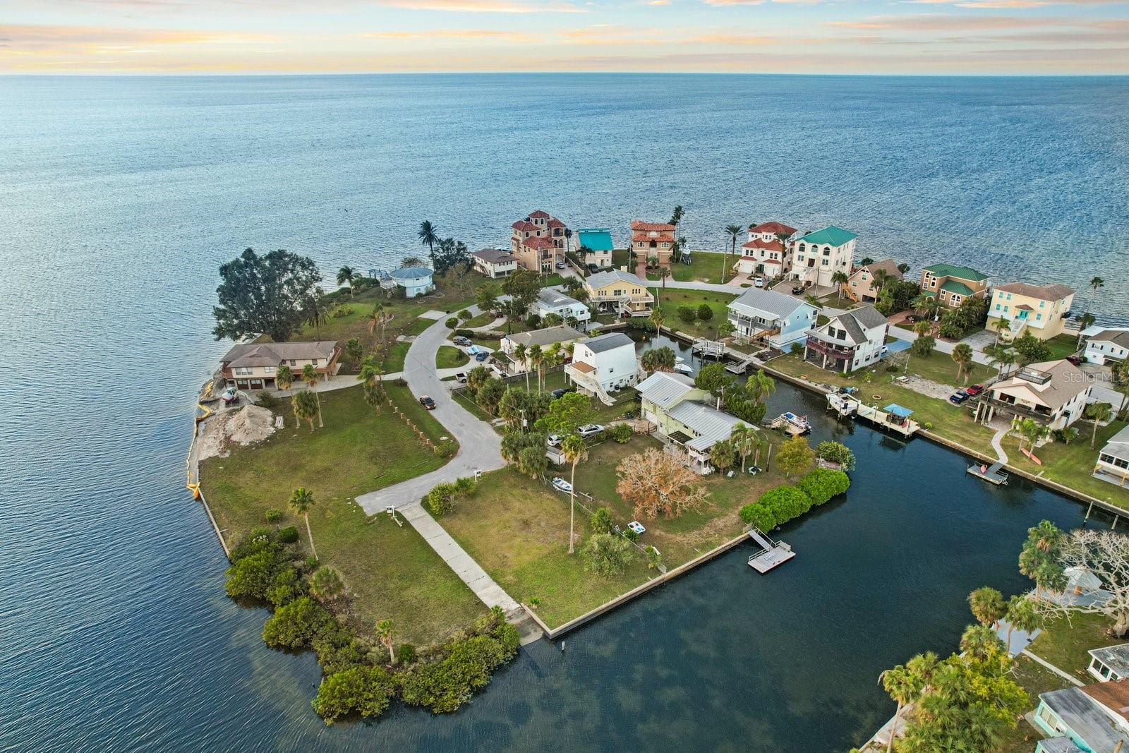 DRIFTWOOD ISLES SUB - Land