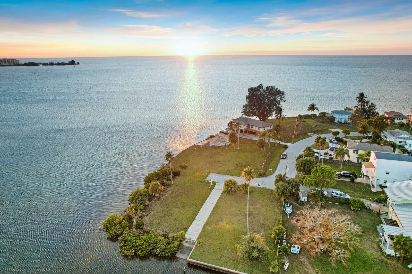 DRIFTWOOD ISLES SUB - Land
