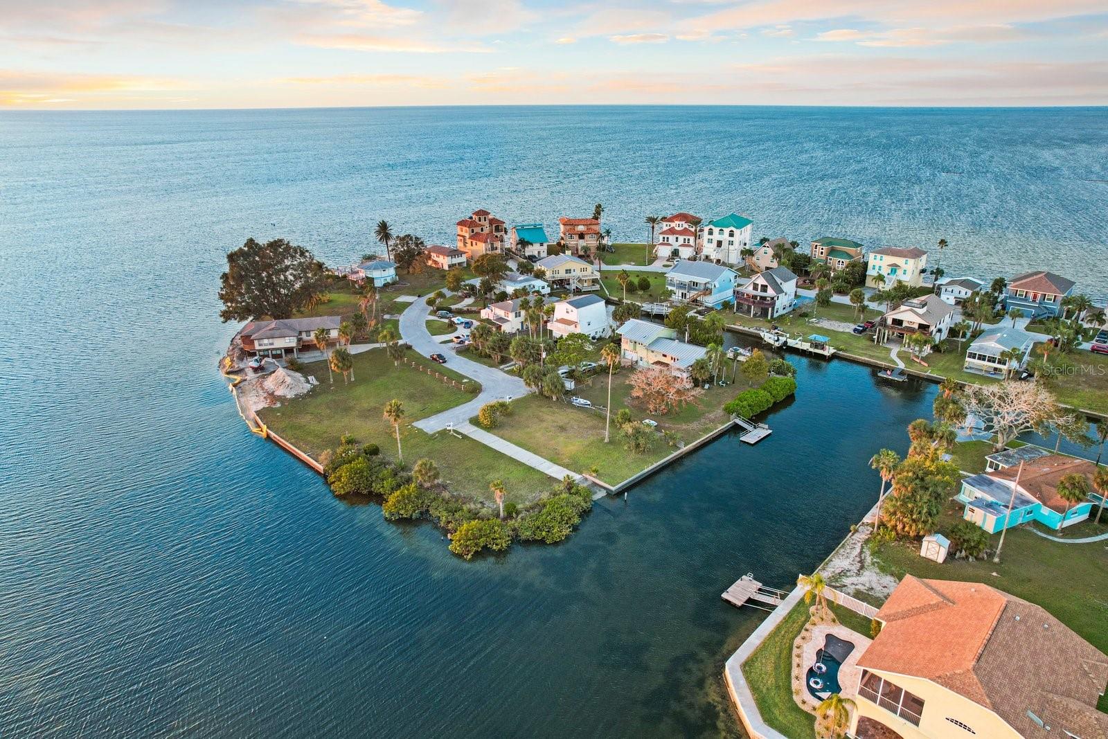 DRIFTWOOD ISLES SUB - Land