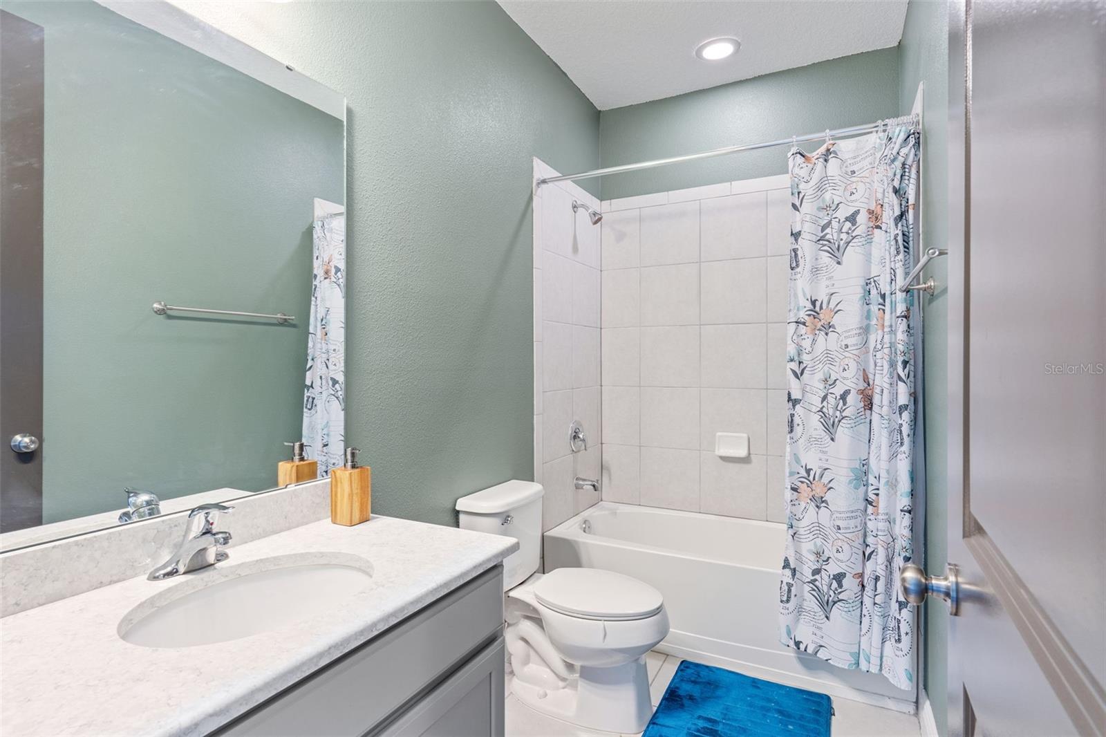 VILLAGES AT AVALON PH 1 - Residential