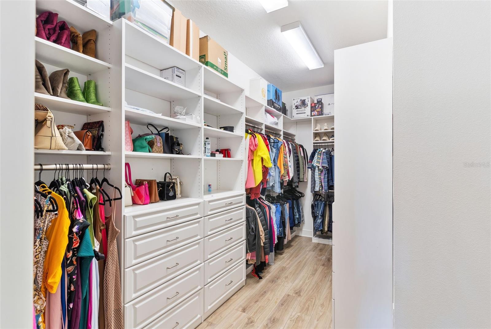 VILLAGES AT AVALON PH 1 - Residential