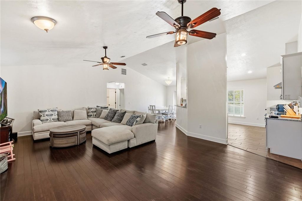 Photo of 3353 NE 71st Avenue, High Springs, FL 32643 (MLS # GC537022)