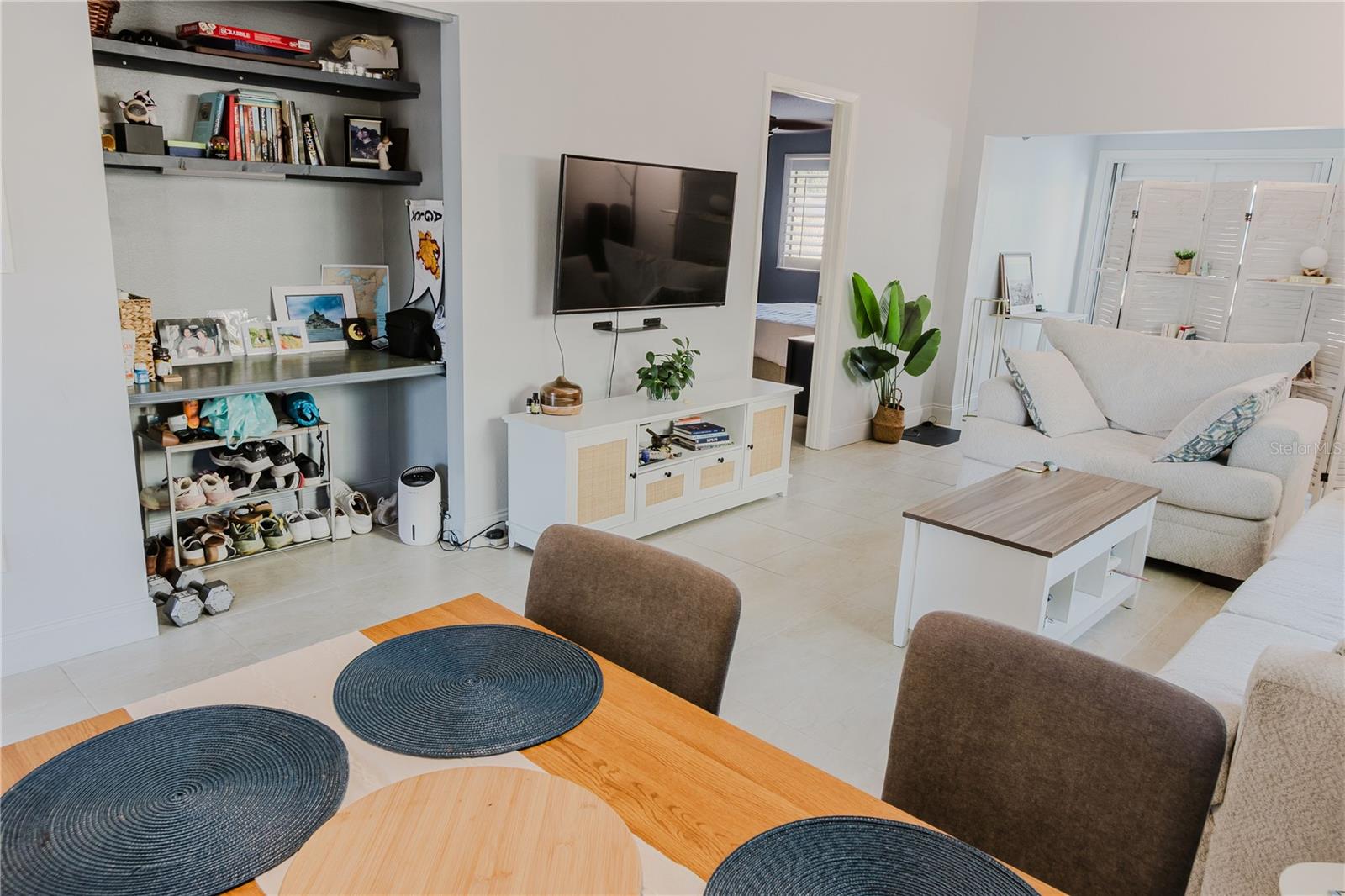 VENETIAN VILLAS BLK A REP - Residential