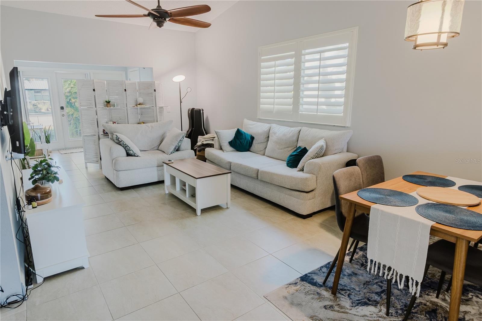 VENETIAN VILLAS BLK A REP - Residential