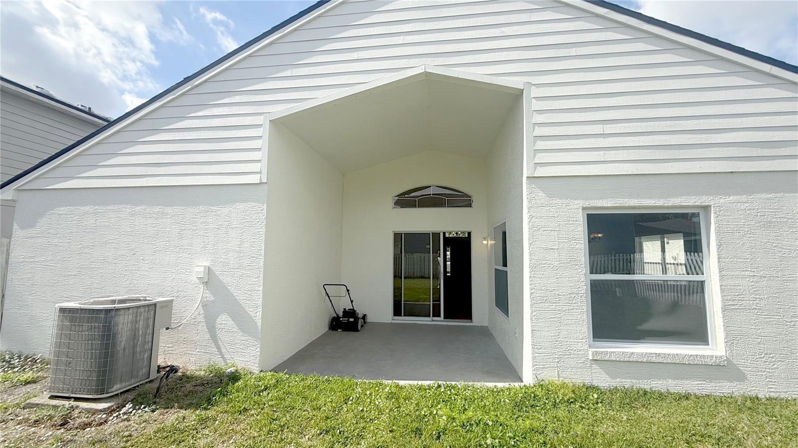 HUNTERS CREEK TR 430A PH 01 - Residential Lease