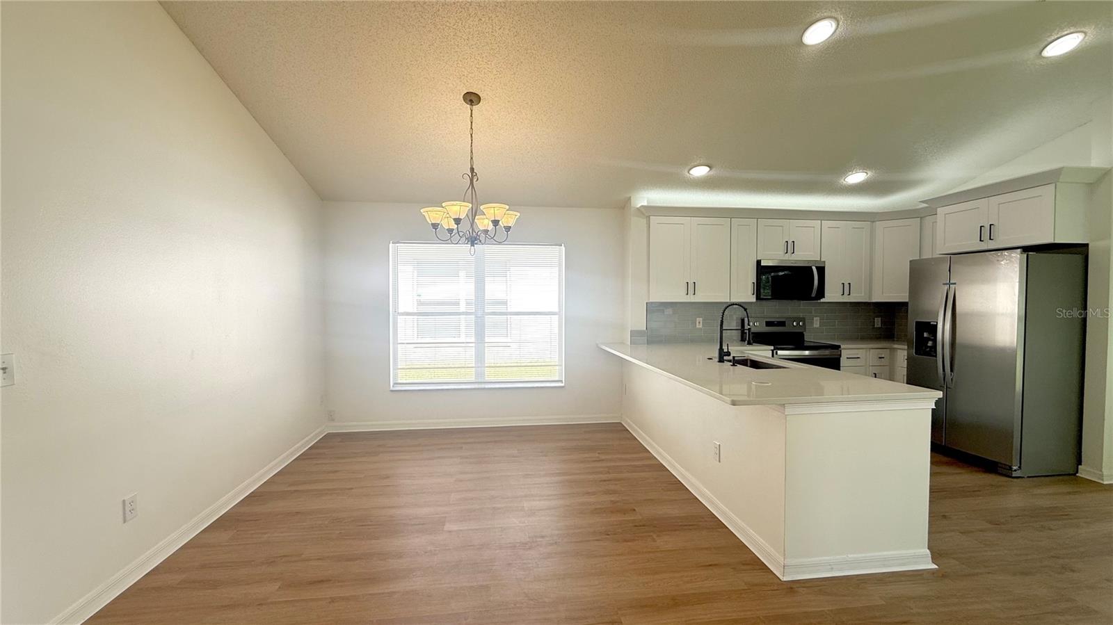 HUNTERS CREEK TR 430A PH 01 - Residential Lease