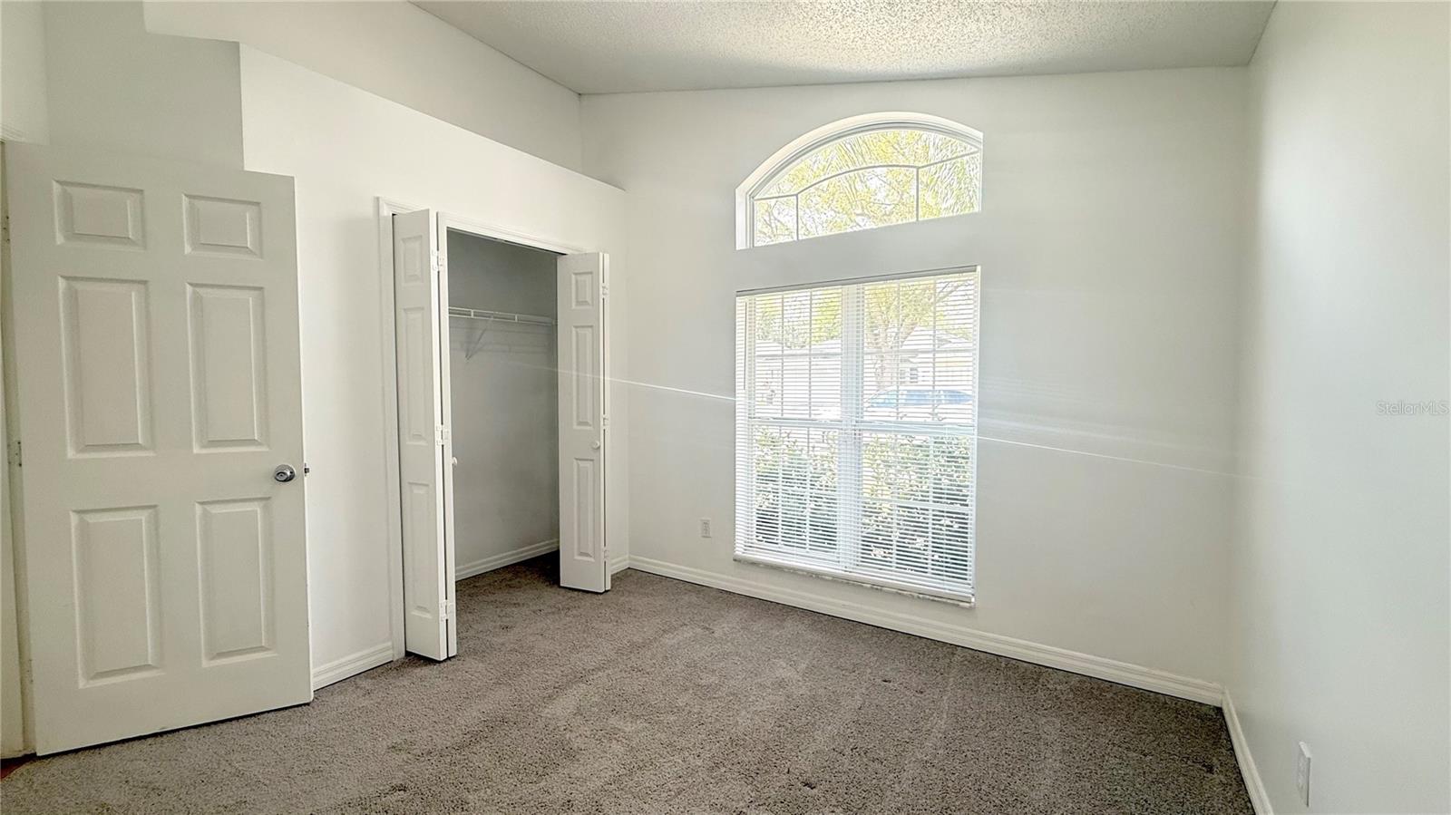 HUNTERS CREEK TR 430A PH 01 - Residential Lease