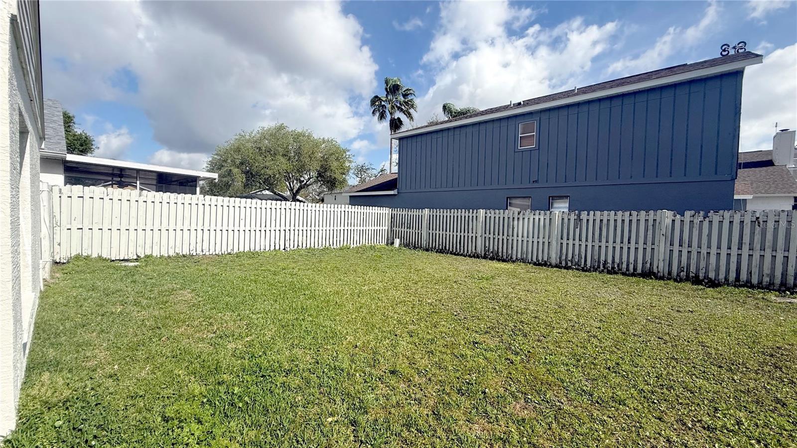 HUNTERS CREEK TR 430A PH 01 - Residential Lease