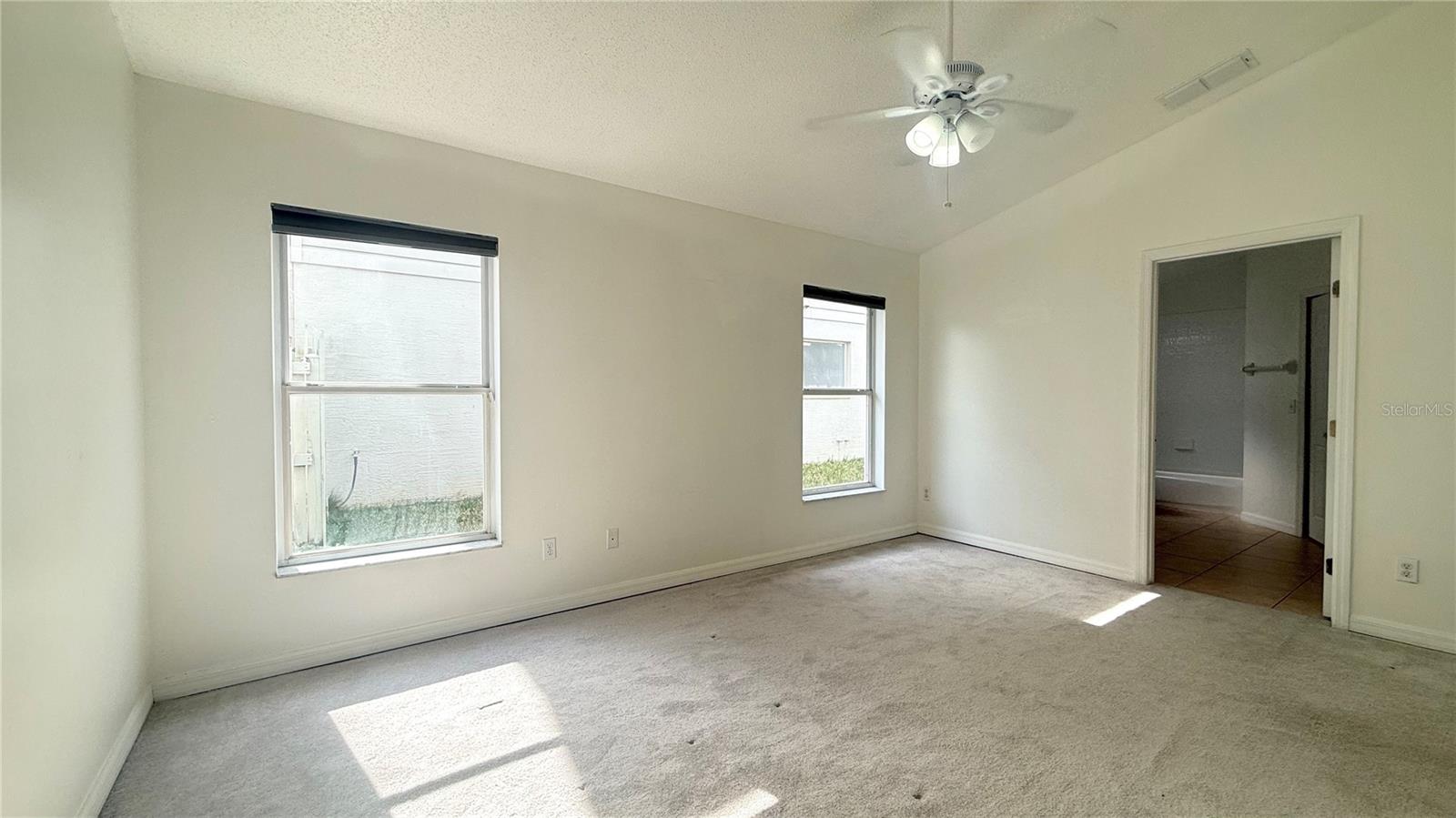 HUNTERS CREEK TR 430A PH 01 - Residential Lease