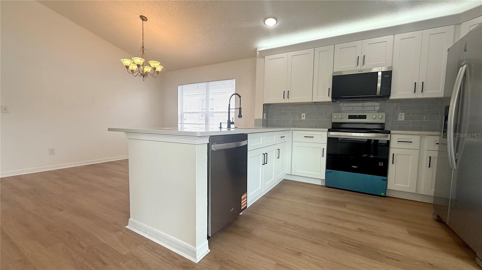 HUNTERS CREEK TR 430A PH 01 - Residential Lease