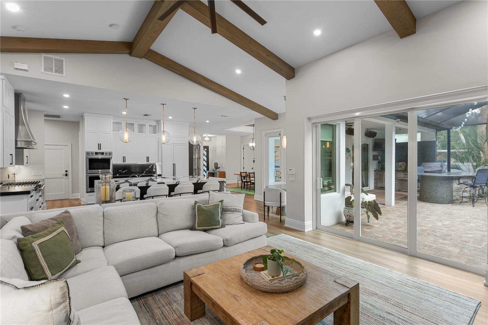SNELL ISLE BRIGHTBAY - Residential