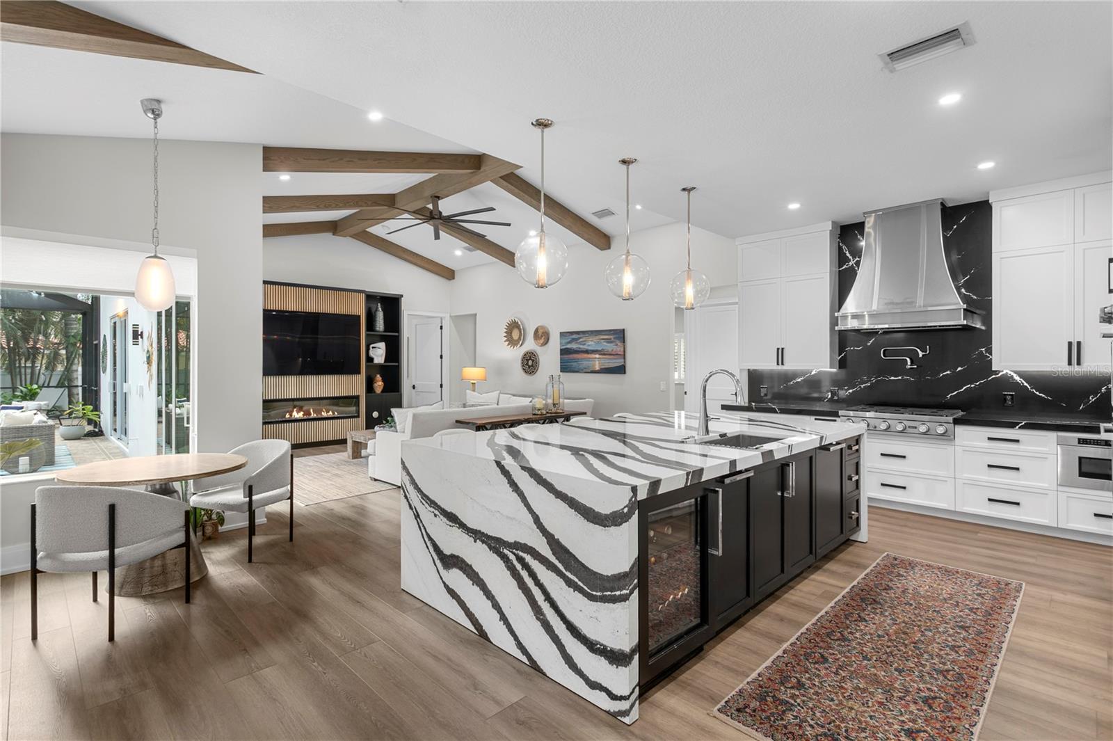 SNELL ISLE BRIGHTBAY - Residential