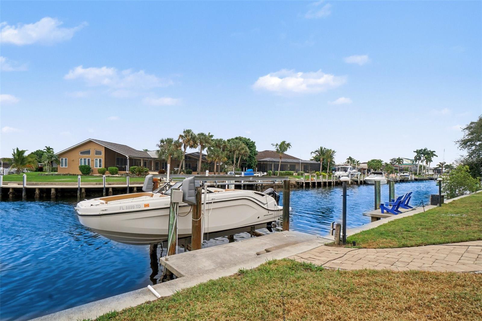 PUNTA GORDA ISLES SEC 02 - Residential