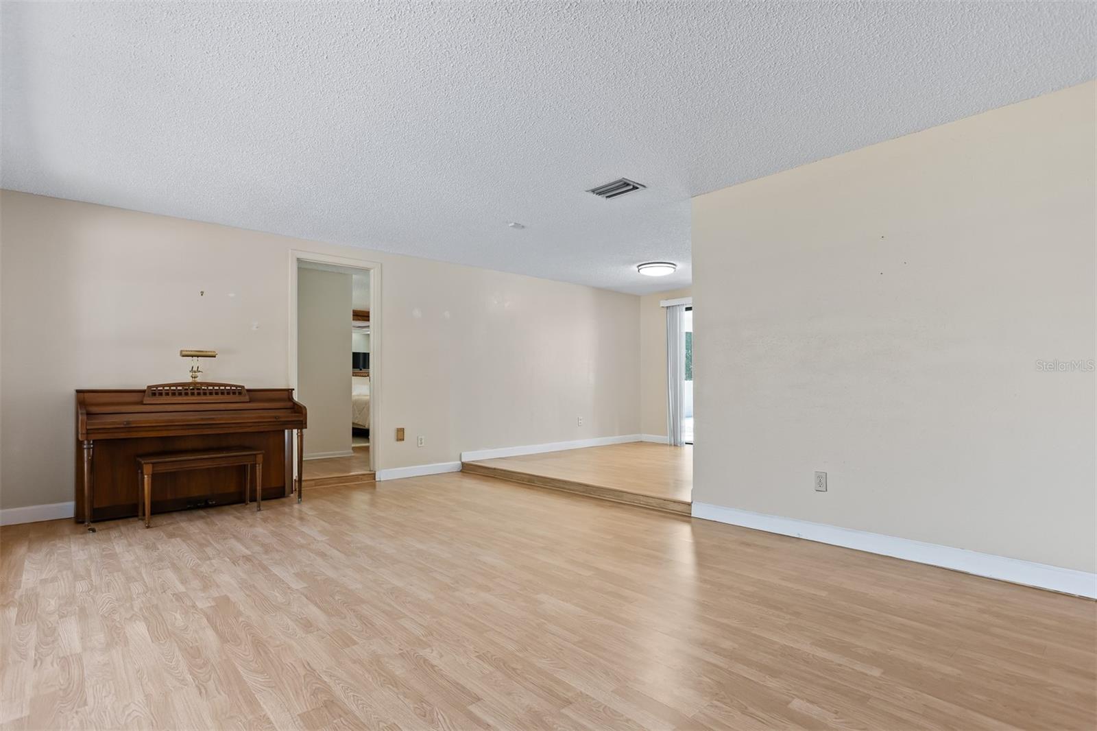 TWIN BRANCH ACRES UNIT ONE - Residential