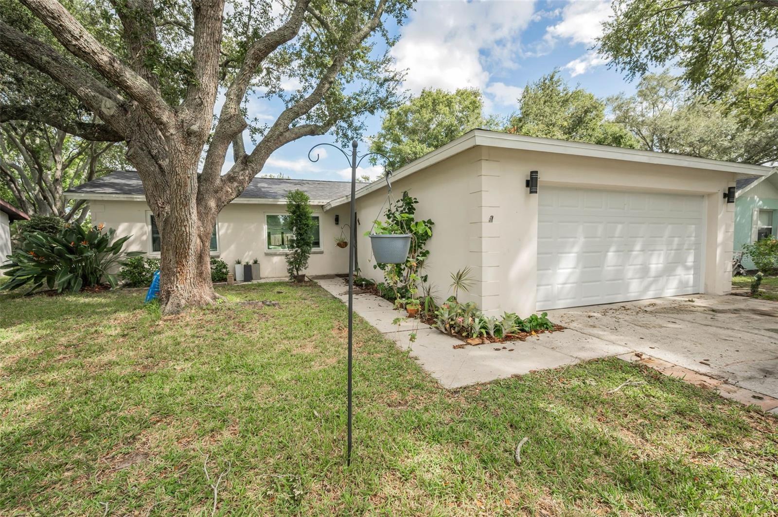 SCOTS LANDING - Residential