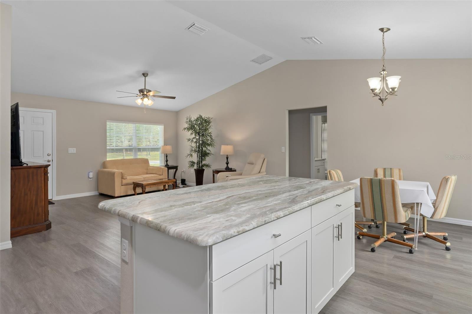 CITRUS SPGS UNIT 11 - Residential