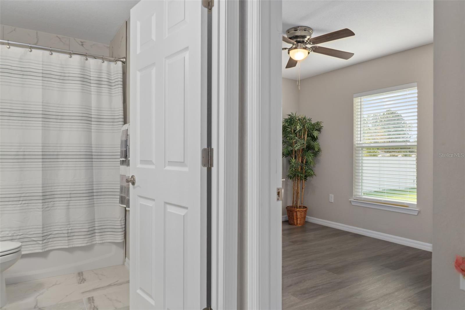 CITRUS SPGS UNIT 11 - Residential