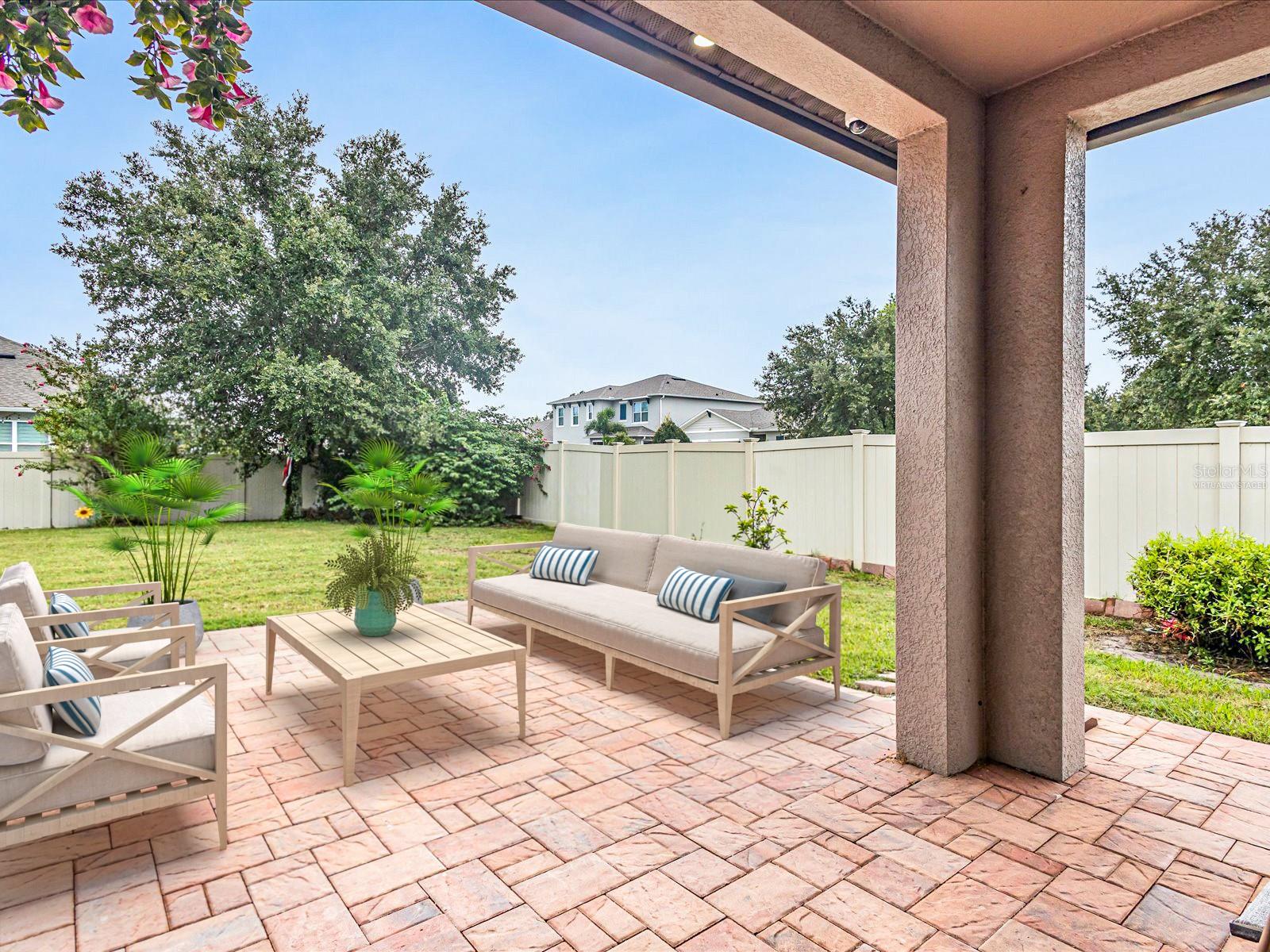 NOVA POINTE PH 1 - Residential