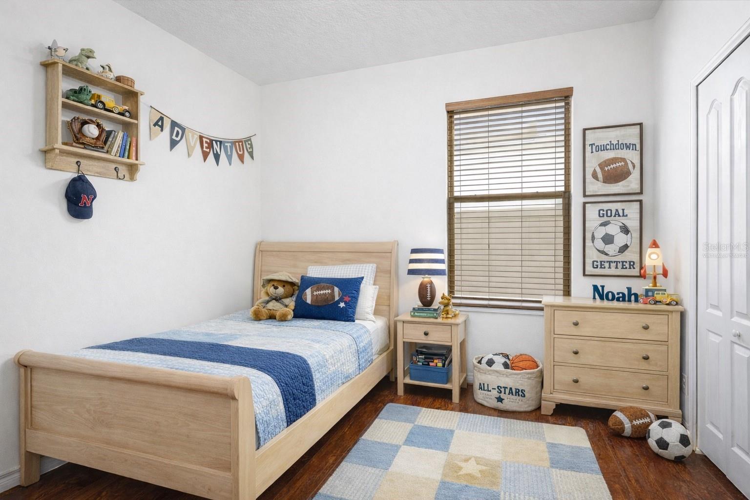 NOVA POINTE PH 1 - Residential