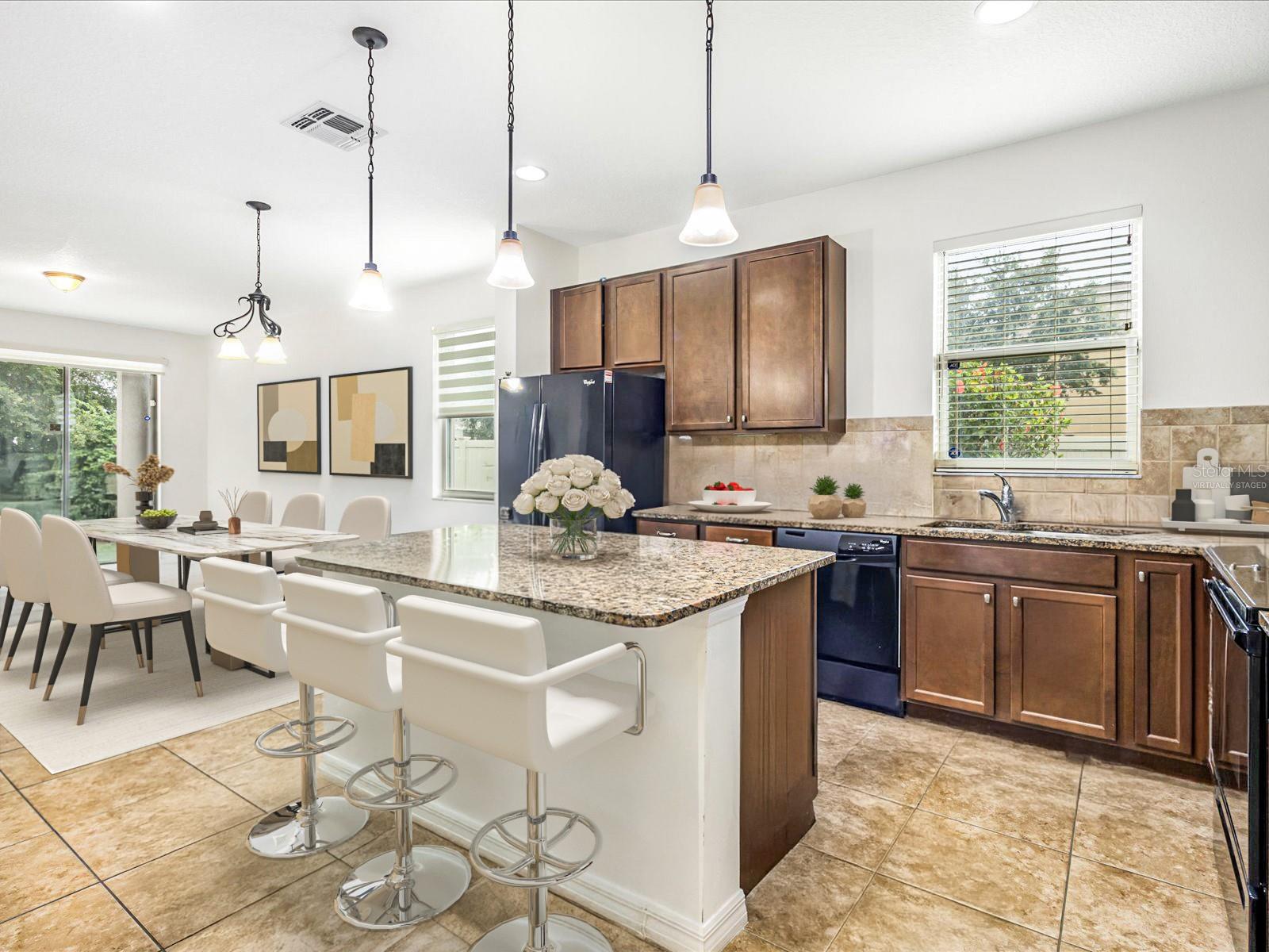 NOVA POINTE PH 1 - Residential