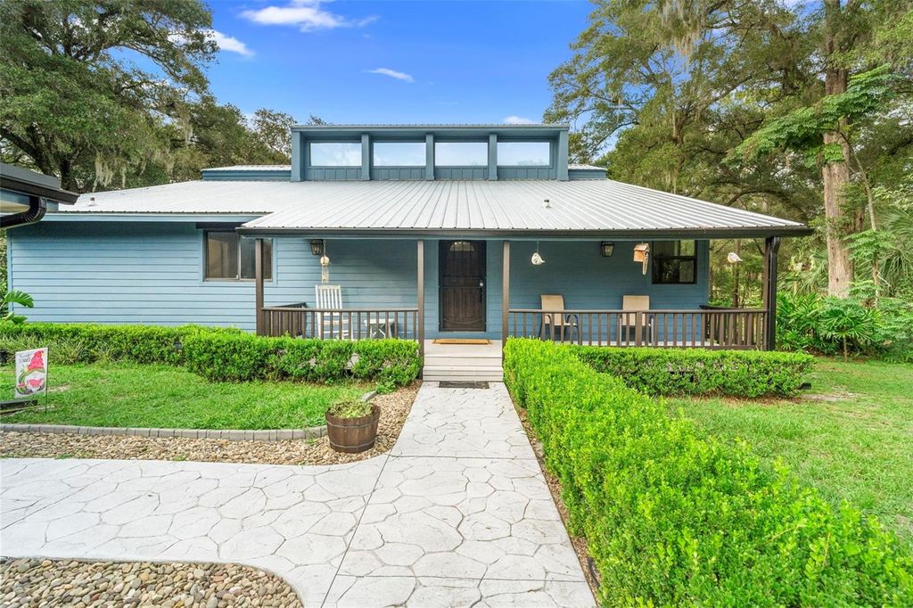 Photo of 1268 Mcgregor Road, Deland, FL 32720 (MLS # V4945009)