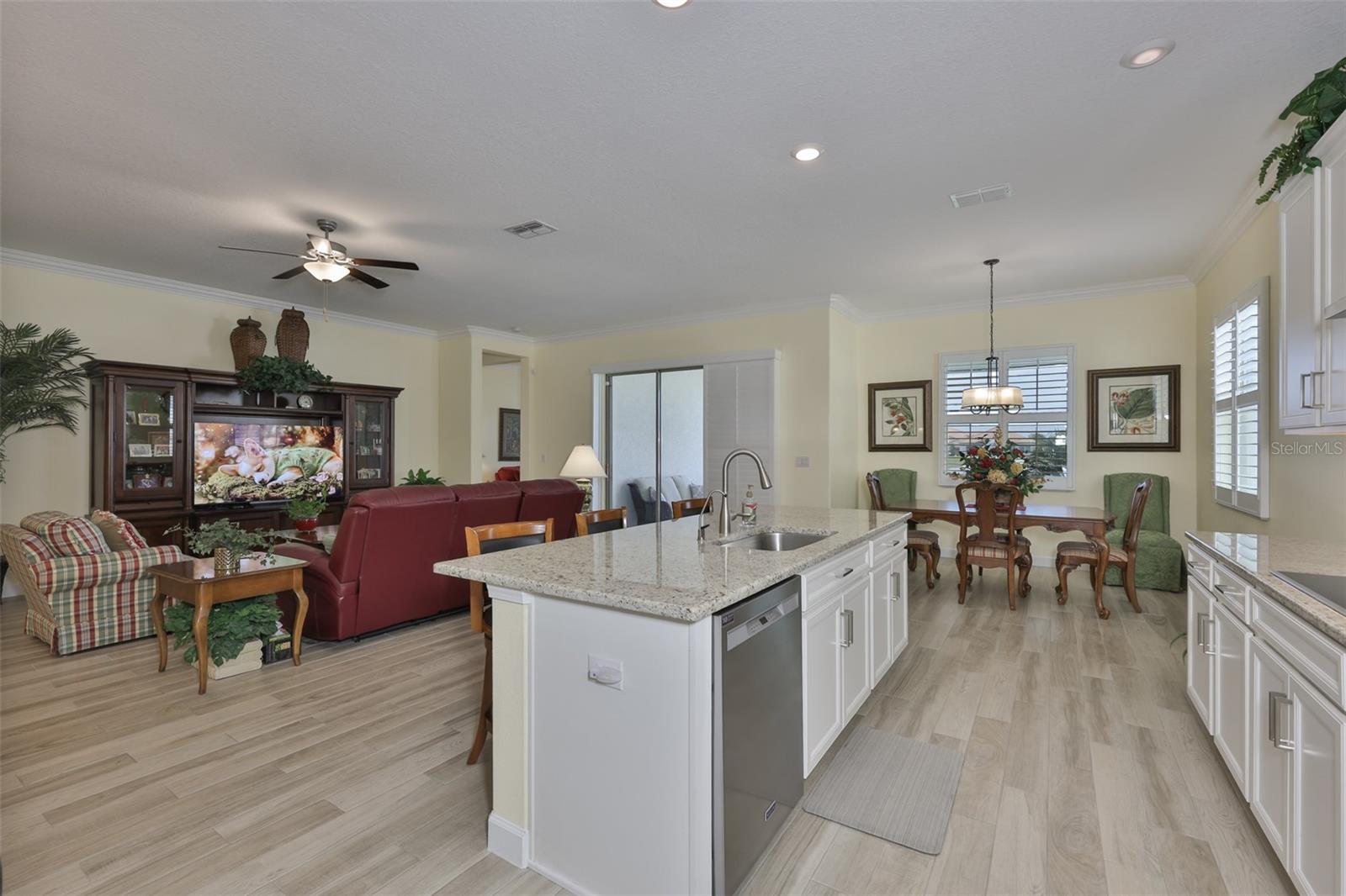 FOREST BROOKE ACTIVE ADULT PH - Residential