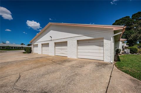 A home in PALM HARBOR