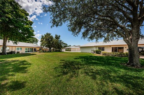 A home in PALM HARBOR