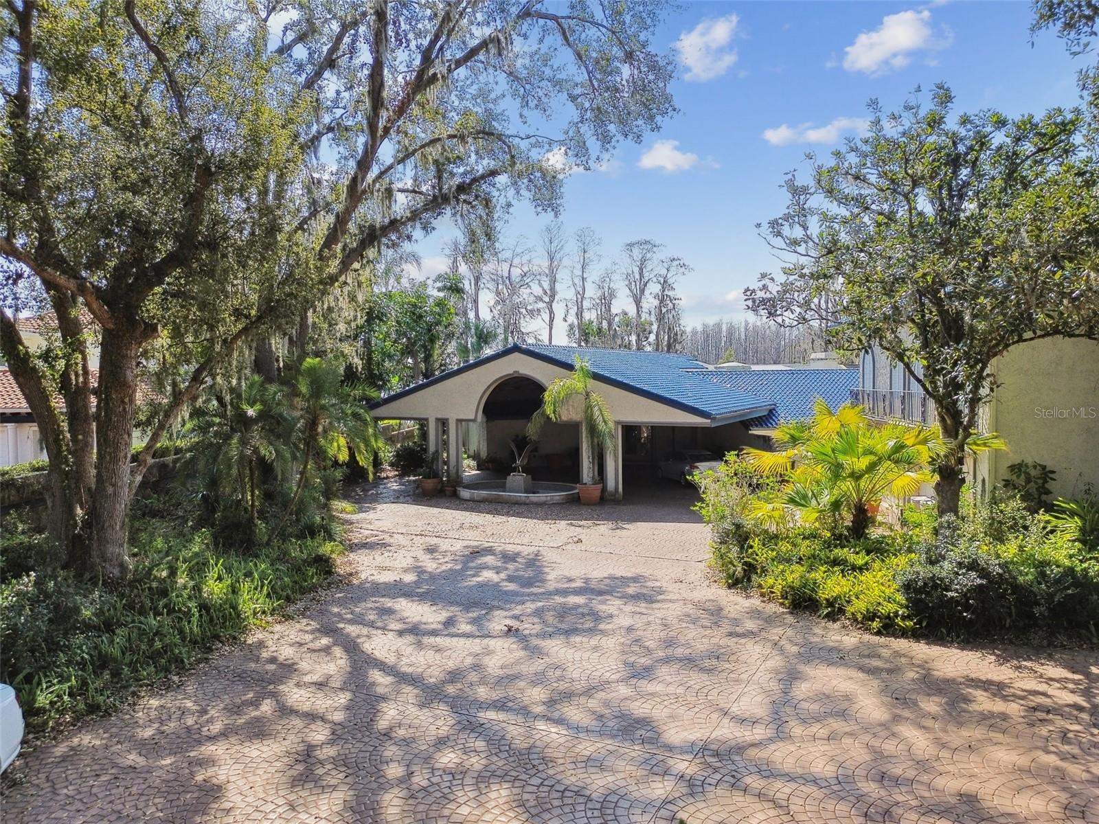 8510 LAYS COVE PLACE