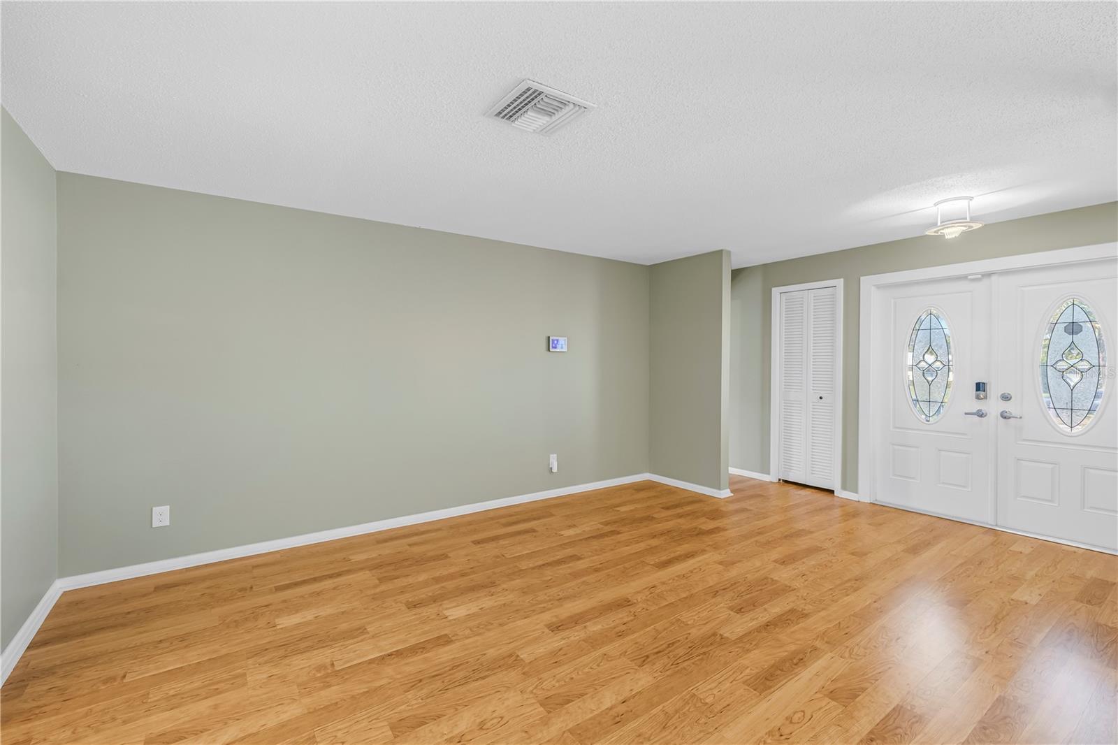 TIERRA VERDE UNIT 1 3RD REP - Residential