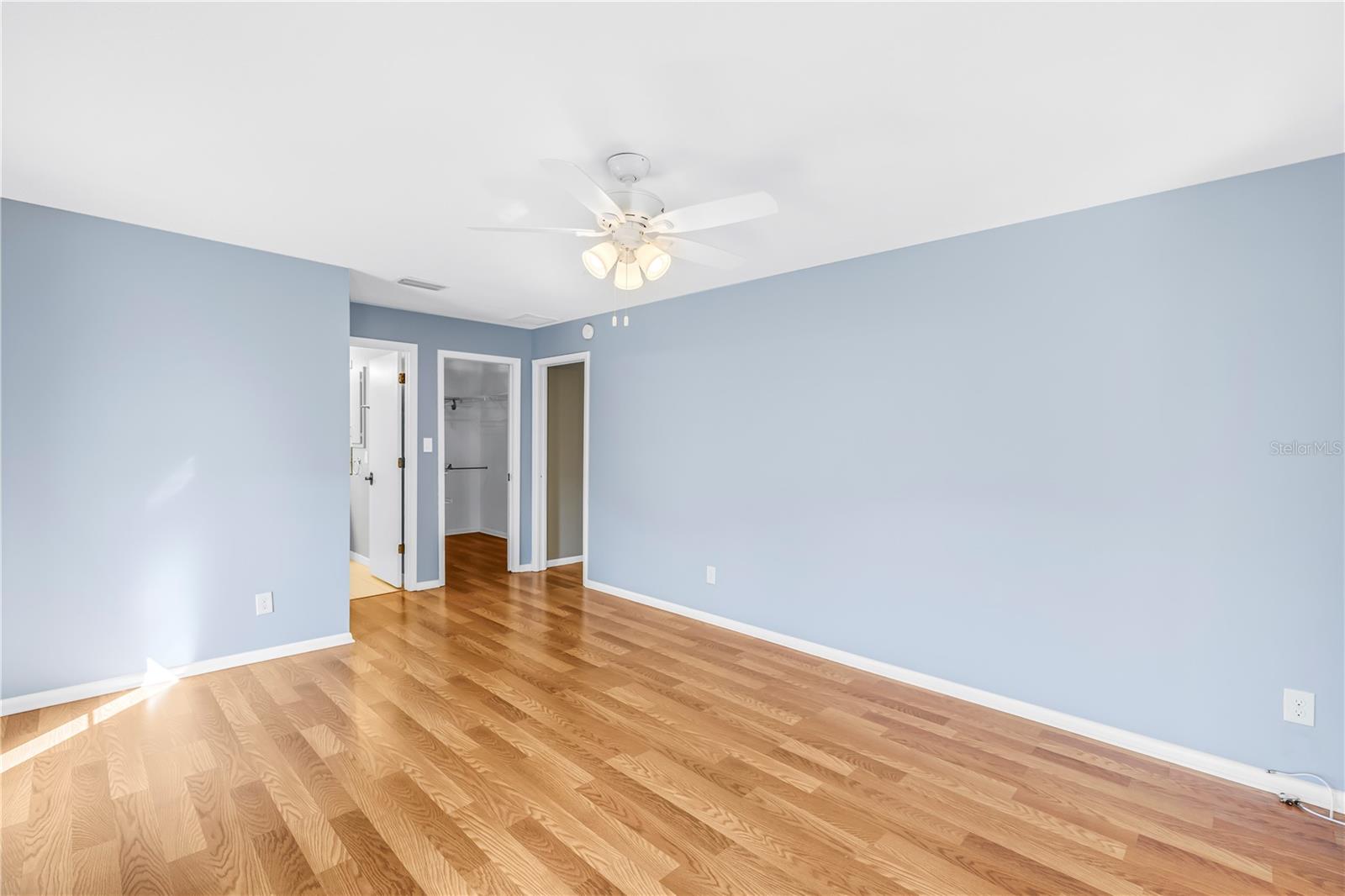 TIERRA VERDE UNIT 1 3RD REP - Residential