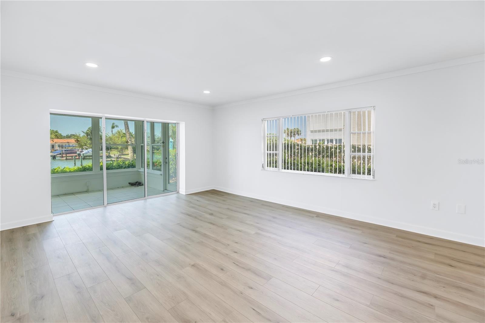 SEA ISLAND APTS 2 CONDO - Residential