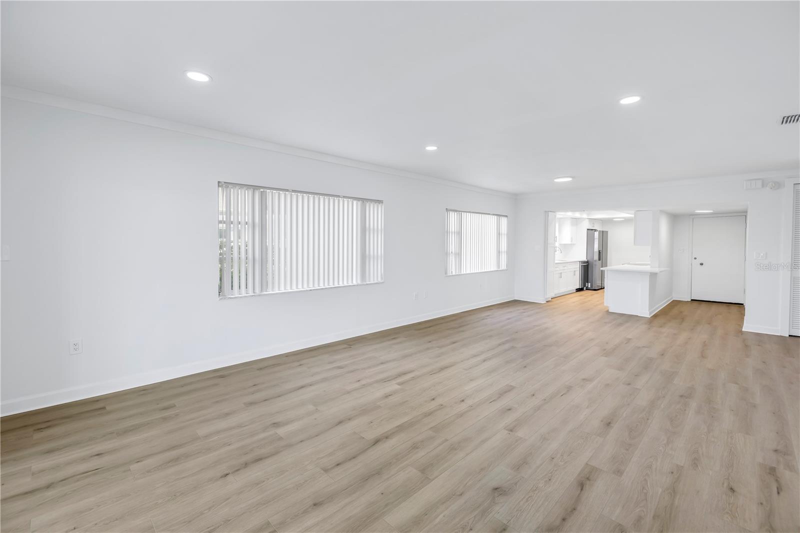 SEA ISLAND APTS 2 CONDO - Residential