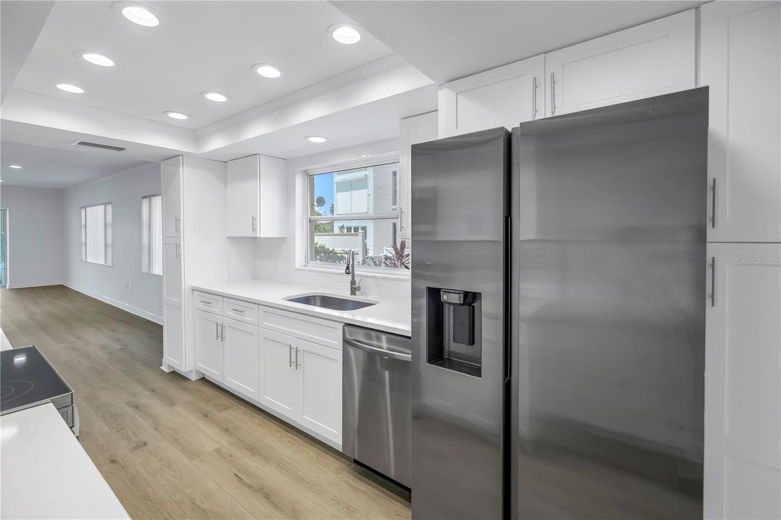 SEA ISLAND APTS 2 CONDO - Residential