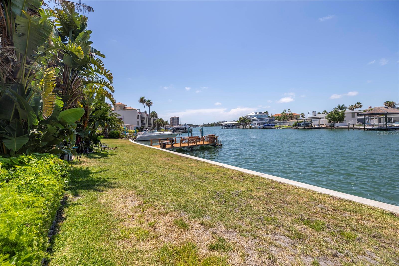 SEA ISLAND APTS 2 CONDO - Residential