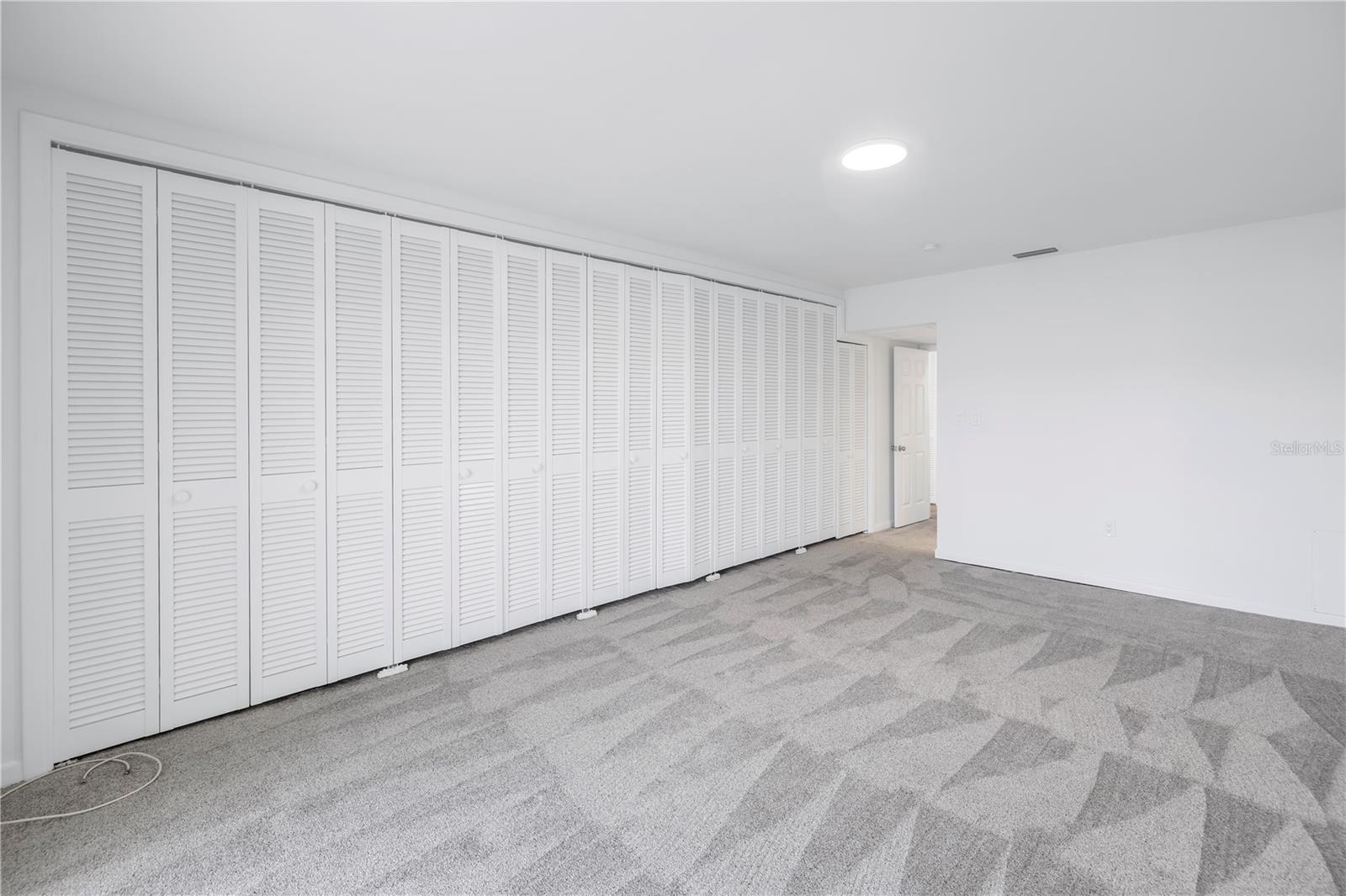 SEA ISLAND APTS 2 CONDO - Residential