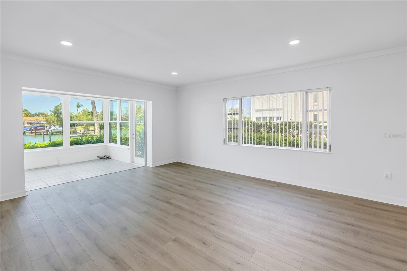 SEA ISLAND APTS 2 CONDO - Residential