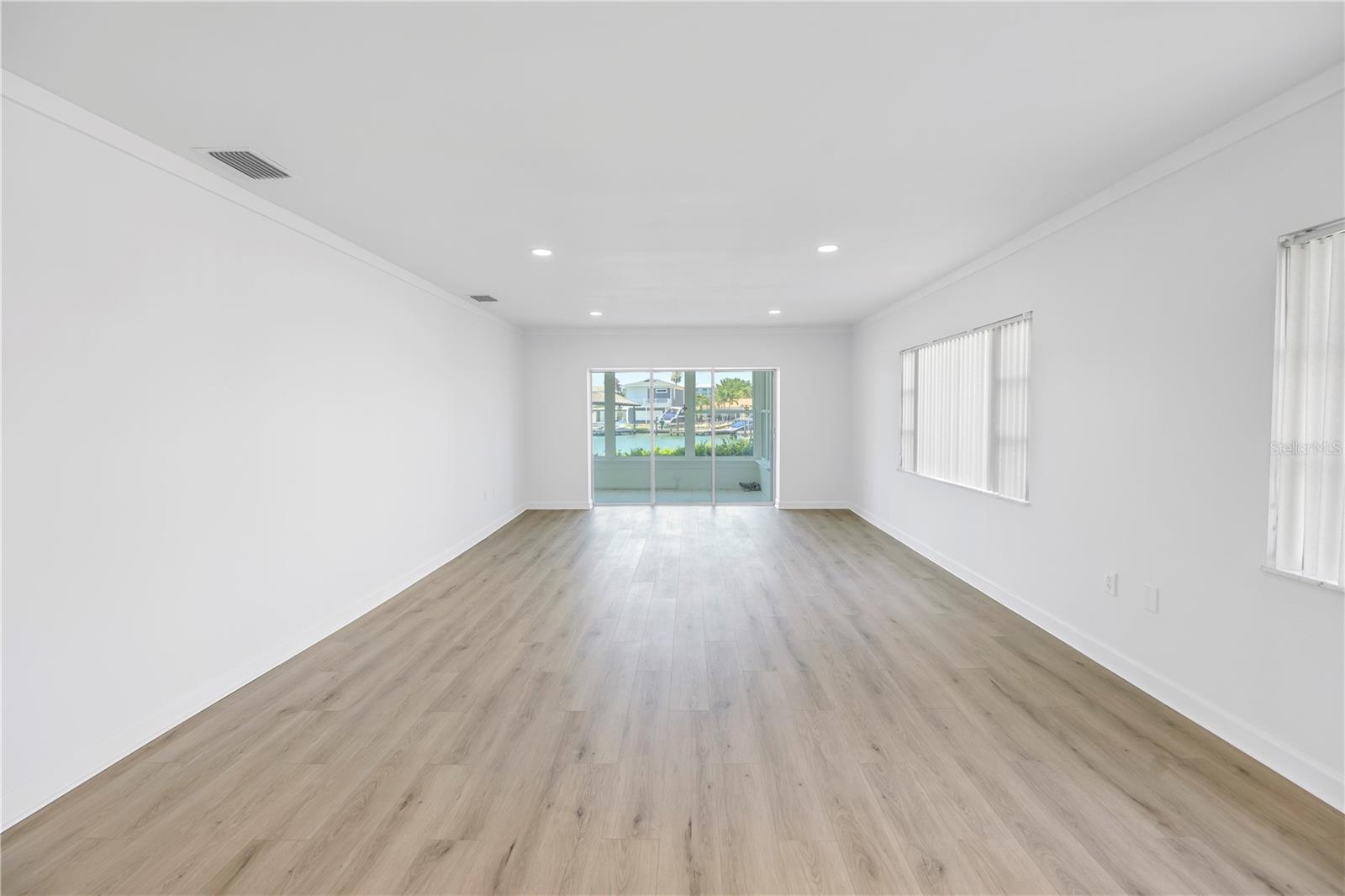 SEA ISLAND APTS 2 CONDO - Residential